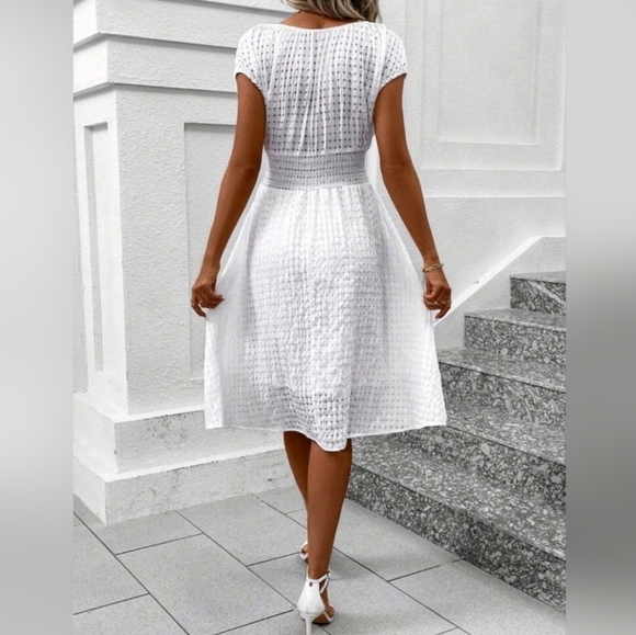 * New Sheer Gingham Wrap Top Midi Dress White - Picture 4 of 8